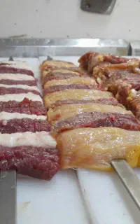 تخته کاری و آشپزی رستوران و مراسمات . پاره وقت