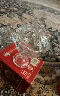 قندان پایه دار