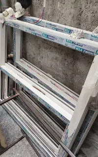 دو عدد پنجره دو جداره پروفیل هوم لند