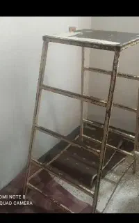 پله آهنی و چهار پایه آهنی