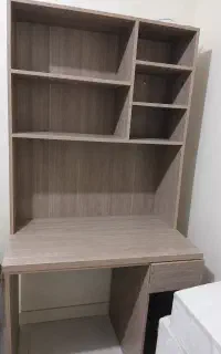 میز تحریر مطالعه