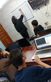 آکادمی تخصصی هوش مصنوعی (بین المللی)