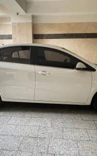 آریزو ۵ مدل ۱۳۹۵ بی رنگ بسیار کم کارکرد