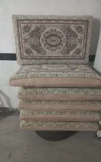 پشتی