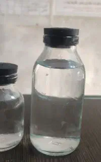بطری شیشه ای  با درب کیپ شونده