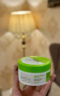 کرم جوجوبا خشکی دست و صورت و بدن و ترک پا