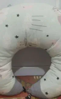 بالشت شیردهی