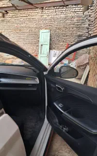 فروش و معاوضه ام وی ام ایکس ۳۳ کراس