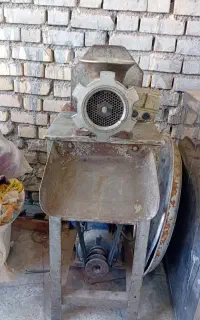 چرخ گوشت صنعتی ۳۲ سپاهان
