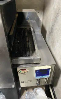 فر پیتزا نوین و یخچال ایستاده