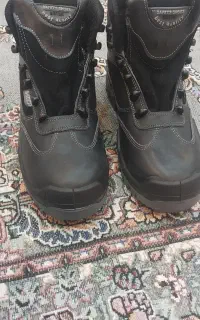 کفش معدن سایز ۴۲