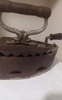 اتو ذغالی عتیقه