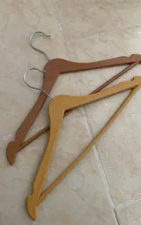 آویزلباس