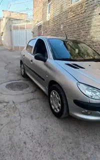پژو ۲۰۶ خیلی تمیز ۸۴
