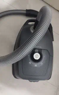 جاروبرقی پاکشوما مدل  2500Wبسیار تمیز و کم‌کارکرد