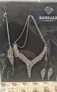 سرویس امرال