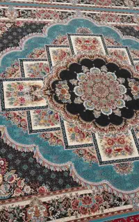 دو عدد فرش 12متری