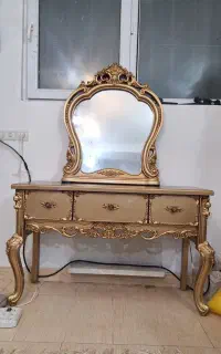 میز کنسول و ایینه