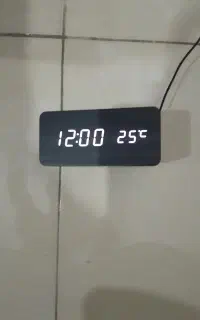 ساعت دیجیتال رومیزی