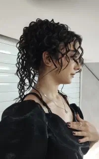 شنیون و میکاپ