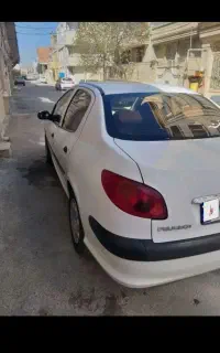 پژو مدل ۹۶ V8 SD بدون رنگ کم کارکرد