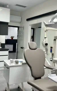 دندانپزشک