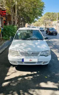 خودروسواری پراید سفید