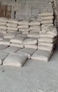 کارگر مصالح ساختمانی