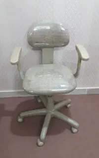 صندلی جکدار گردان