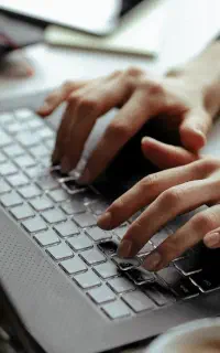 اولین آموزشگاهIT،کامپیوتر،طراحی سایت برنامه نویسی