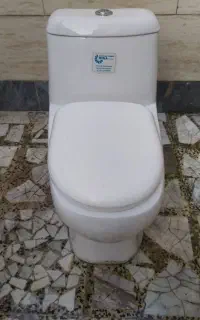 توالت فرنگی مینا