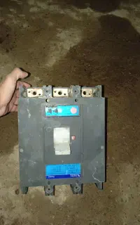 کلید اتوماتیک یونیک