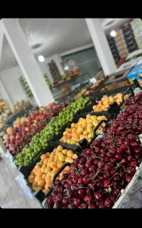 کار در مغازه میوه و سبزی