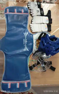 دو عدد ست لباس تکواندو