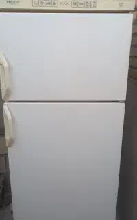یخچال دو درب قدیمی پیلور
