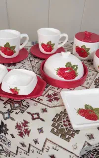 نقاشی زیرلعابی