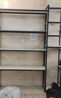قفسه و شلف فلزی حدود ۱۳ متر