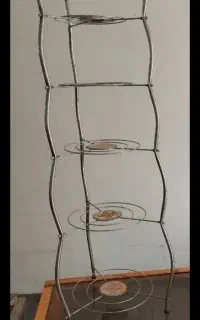 استند و جا قابلمه