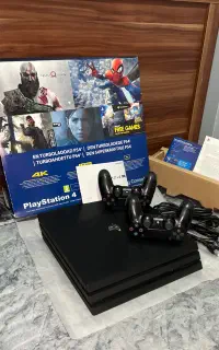 ps 4 pro دو دسته اصلی فول بازی کپی خور