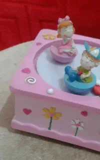 ورق بزنید