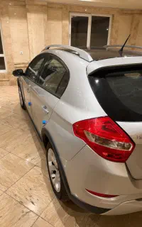 برلیانس کراس H320 مدل ۹۹ صفرخشک