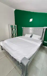 تخت و تشک