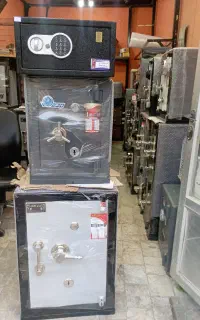 باشرایط بخریدگاوصندوق ضداتش(اتوبوسرانی روبرو اتکا)