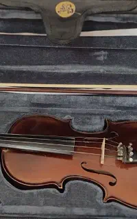 ویالن نیمه حرفه ای