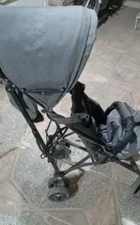 کالسکه عصایی مقاوم و کم جا مناسب سفر