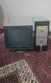 کیس و مانیتور کامپیوتر