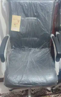 صندلی اداری کارشناسی استاندارد در حد نو