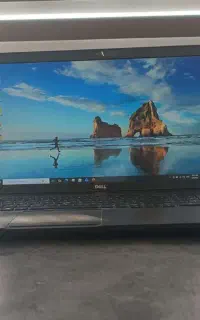 Dِell5501انتخابی زیبا برای سخت پسندان طراح