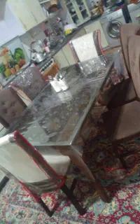 میز ناهار خوری