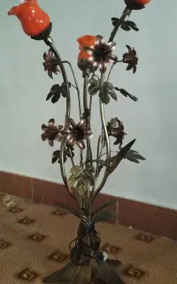 چراغ شب ایستاده